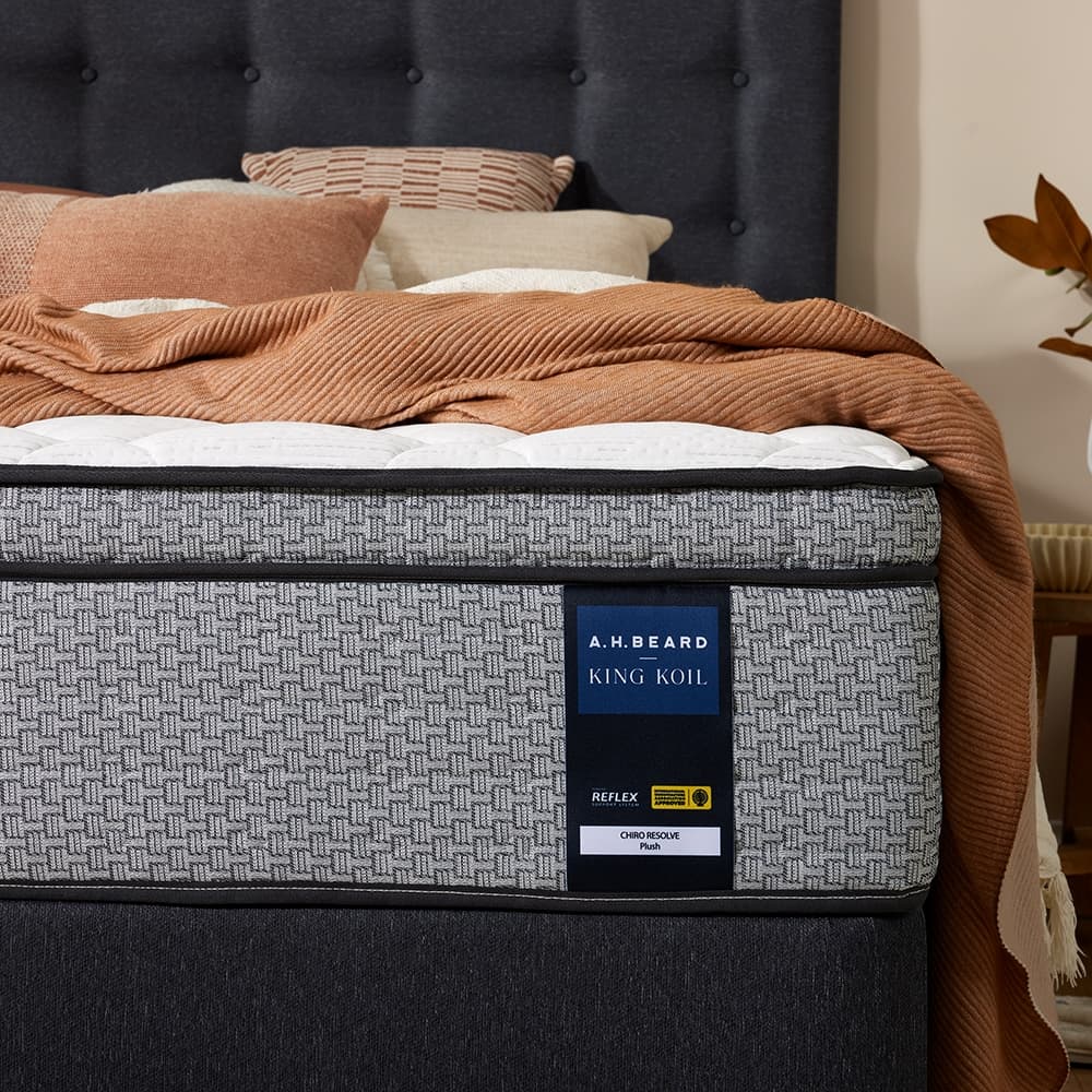 Detail image of the  Chiro Resolve Plush  Qb Mattress from Forty Winks