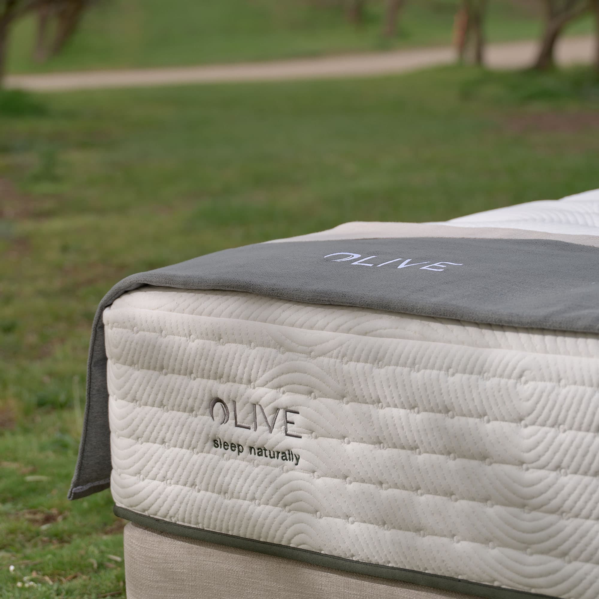 Detail image of the  Olive Tria Qb Mattress from Forty Winks