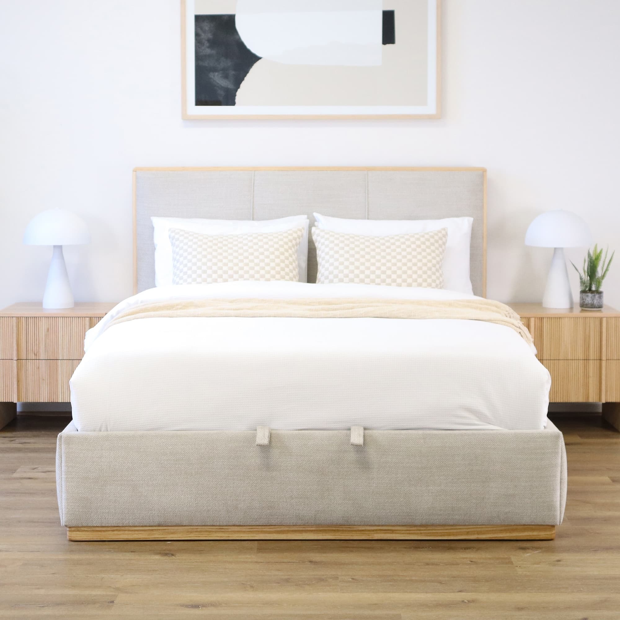 Product image of the  Bowen Qb Bed W/Electric Lift from Forty Winks