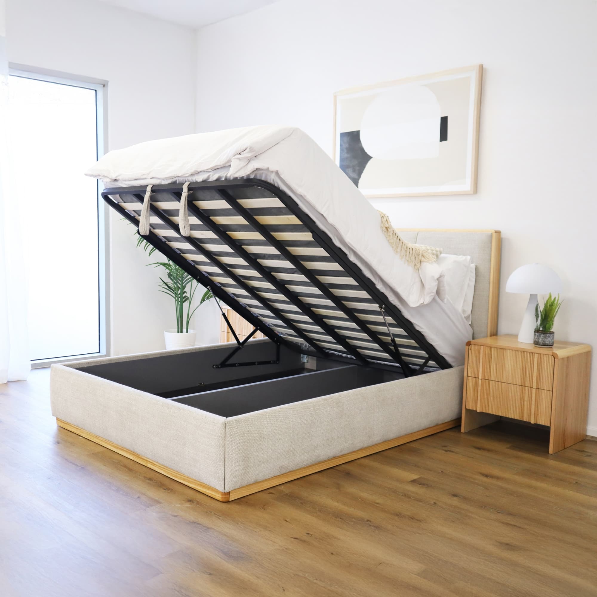Lifestyle image of the  Bowen Qb Bed W/Electric Lift from Forty Winks