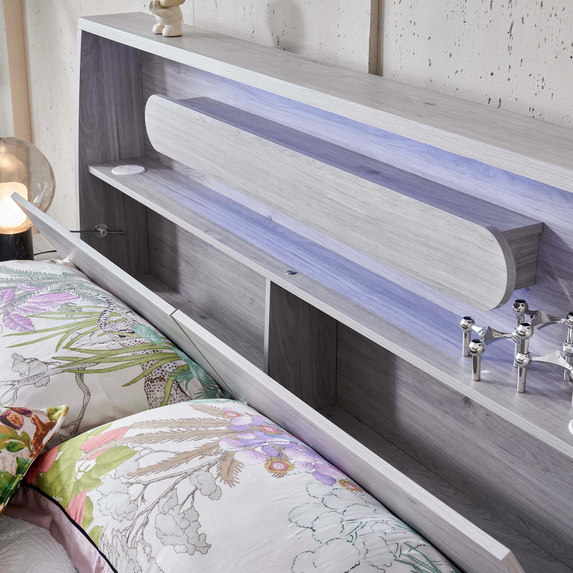 Detail image of the  Nova Stone Oak Qb Bed W/3 Drawers from Forty Winks