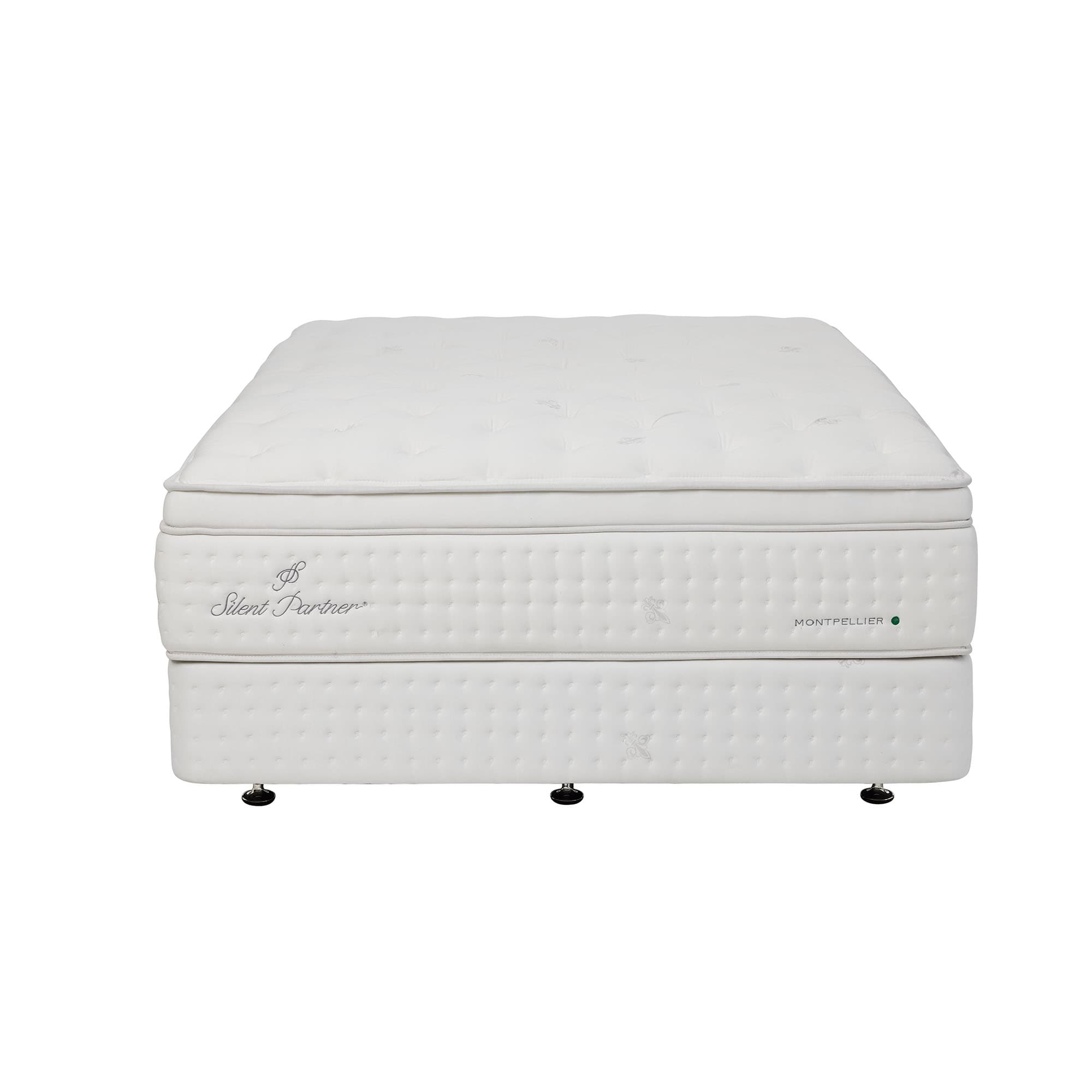 Lifestyle image of the  Bordeaux Chaumont Montpellier Qb Base from Forty Winks