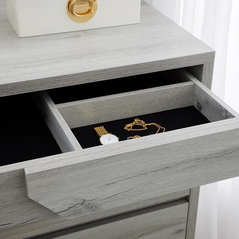 Lifestyle image of the Sovereign Tallboy from Forty Winks