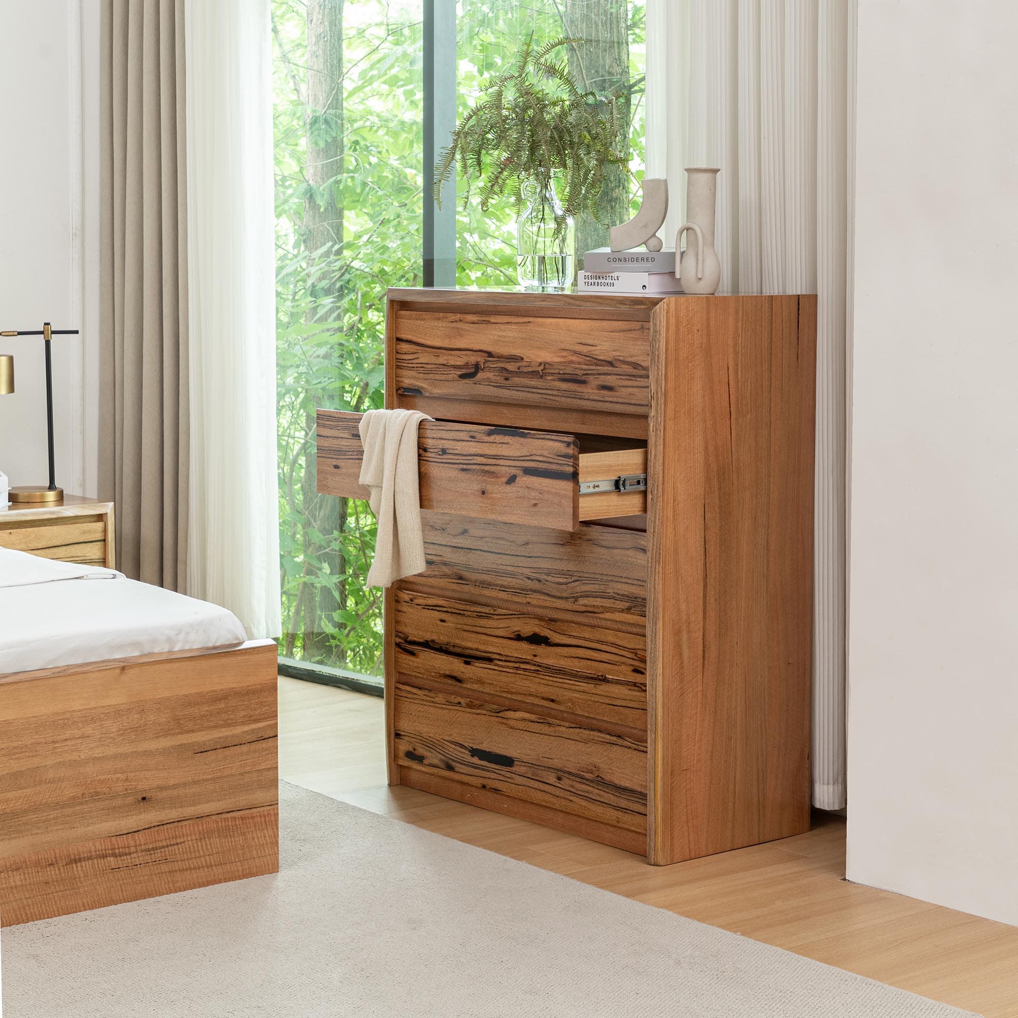 Lifestyle image of the Cooper Tallboy from Forty Winks