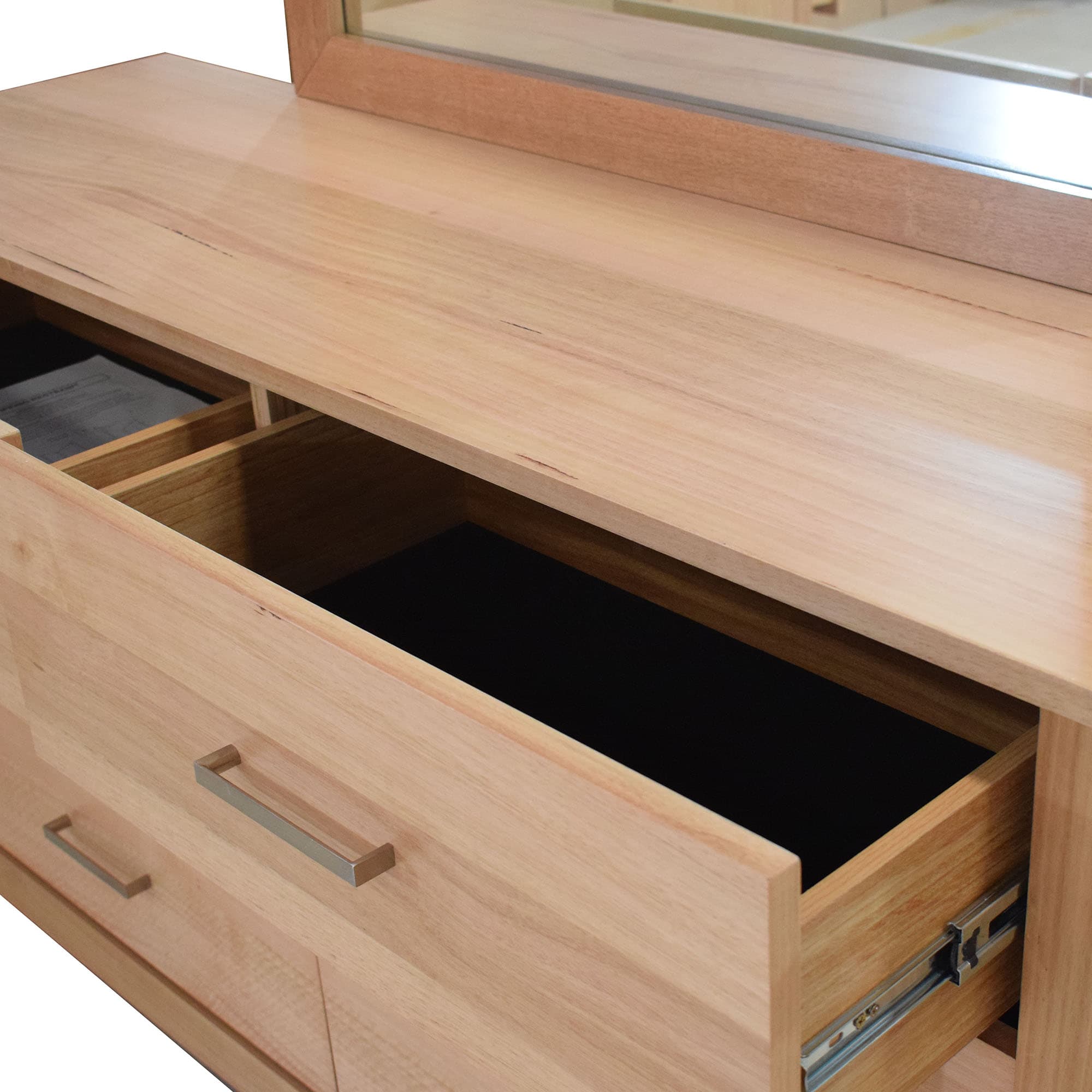 Detail image of the Portland (Natural) Dresser from Forty Winks