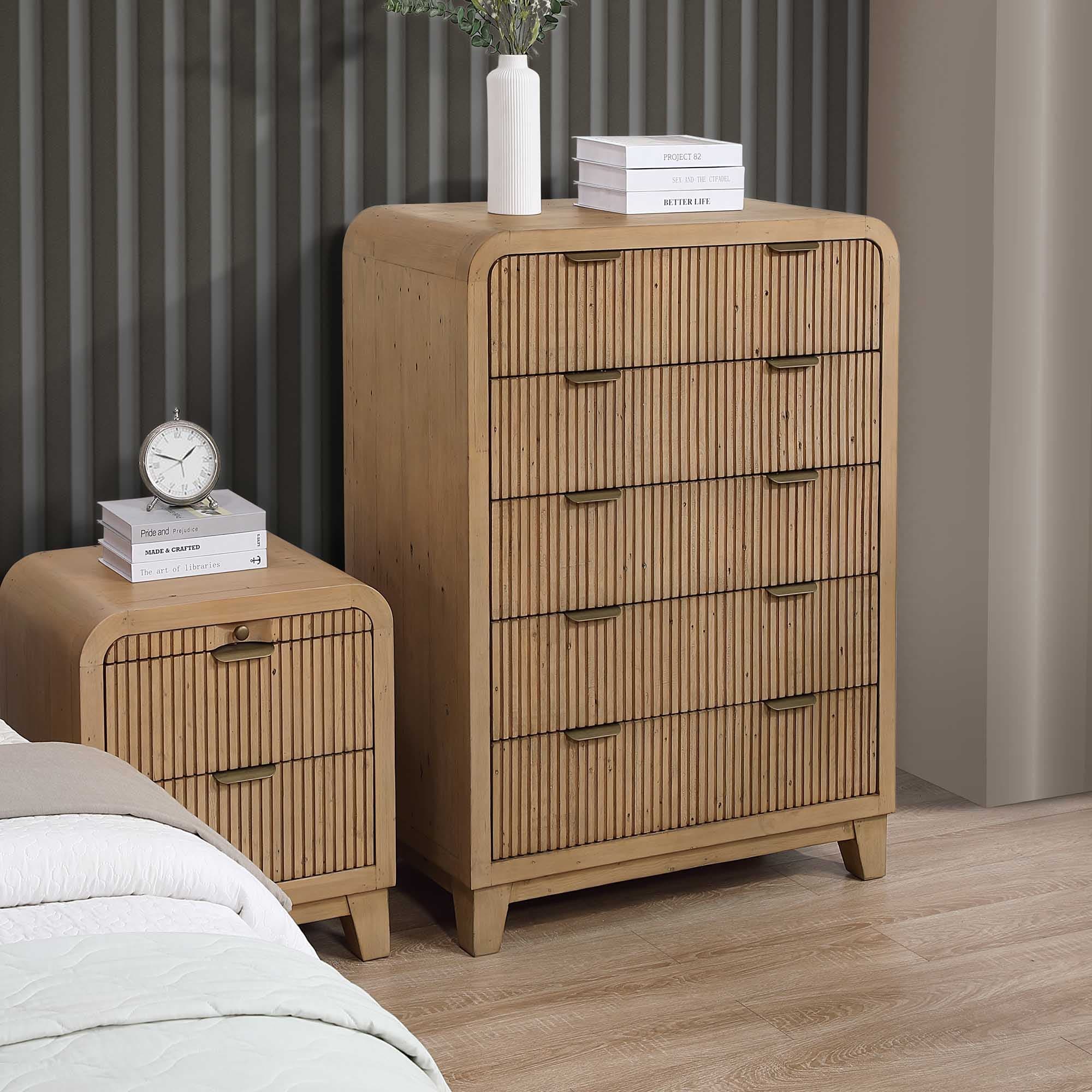 Lifestyle image of the Ollie Tallboy from Forty Winks