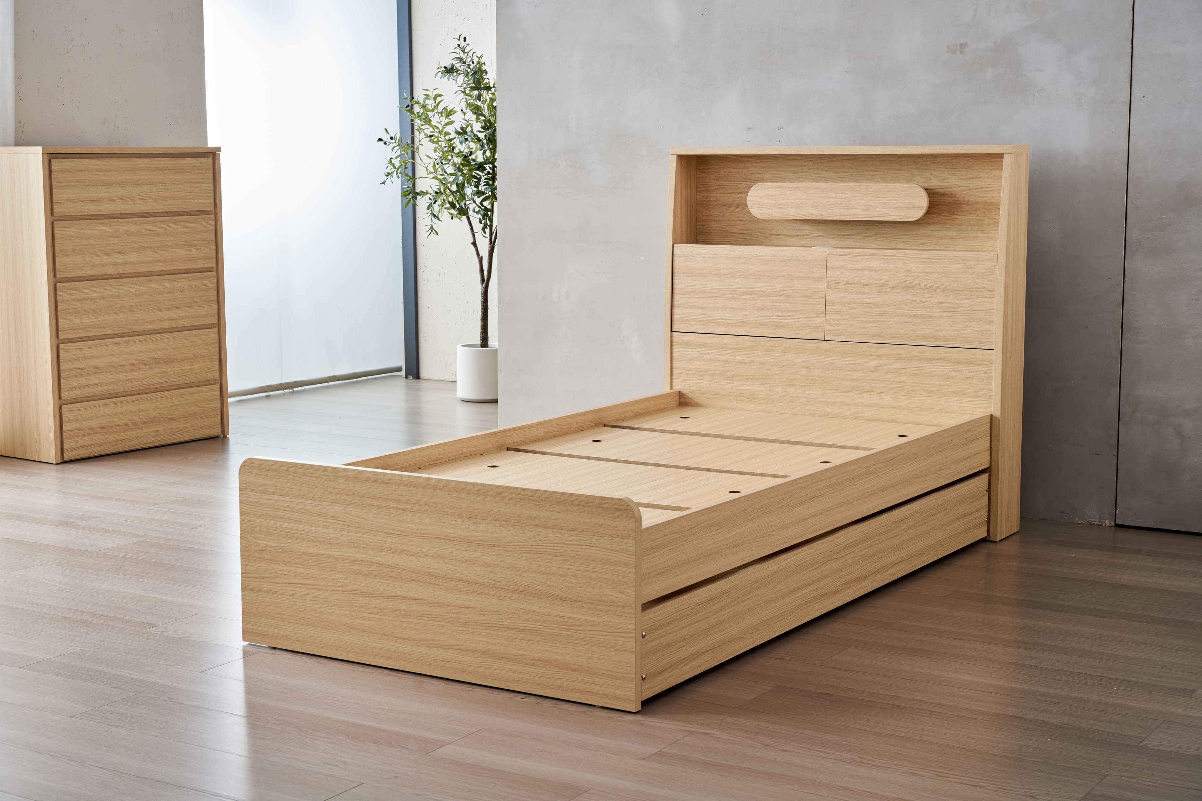 Lifestyle image of the Nova Alpine Oak Ksb Trundle from Forty Winks